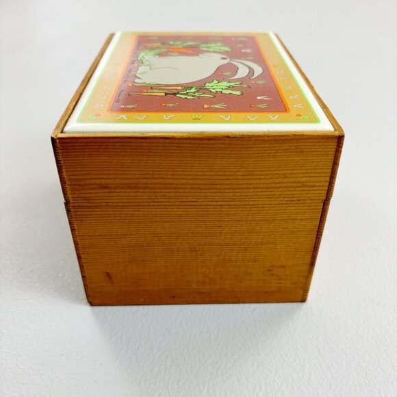 TAYLOR & NG Rascal Rabbit Tile & Wood Recipe Box VTG 1982 RARE Made In Japan - Picture 7 of 12